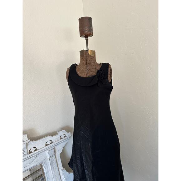 Women’s Small Gown Black Sleeveless Evening Dress Asymmetrical Hem Rosette - Picture 3 of 3